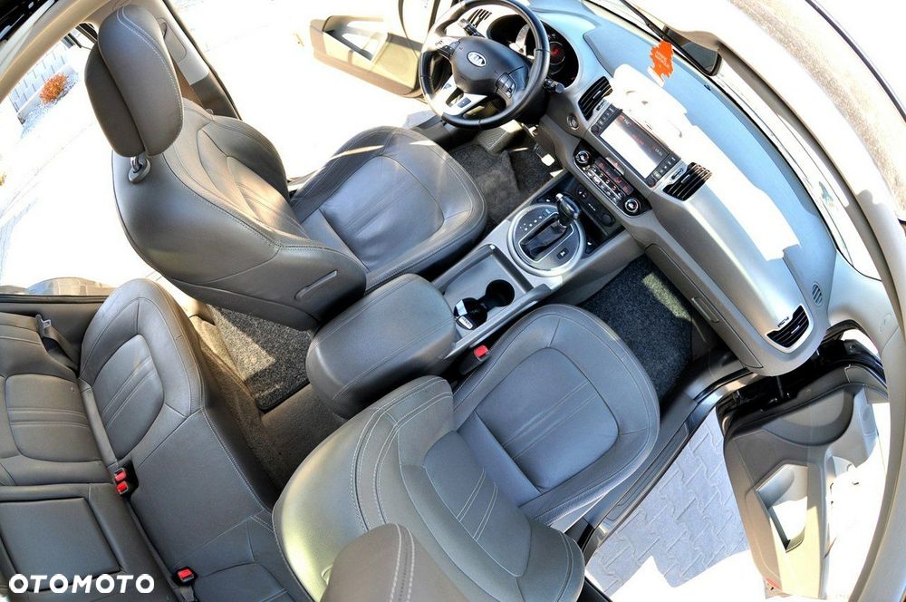 Kia Sportage 2.0 CRDI 4WD Automatik Spirit - 21