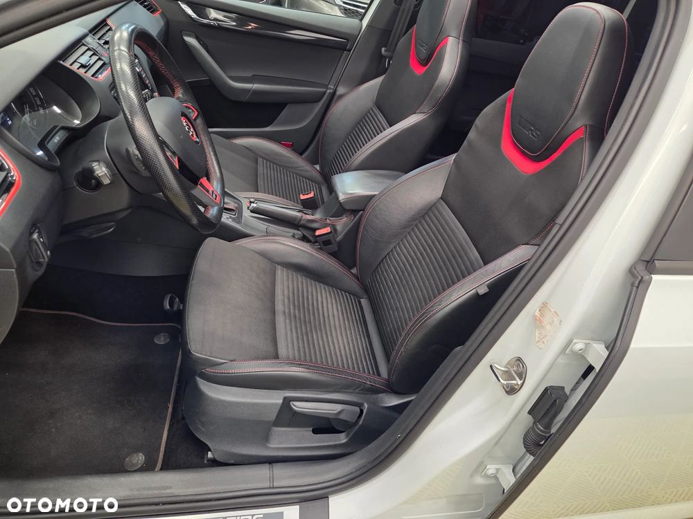 Skoda Octavia 2.0 TSI DSG RS 245 - 18