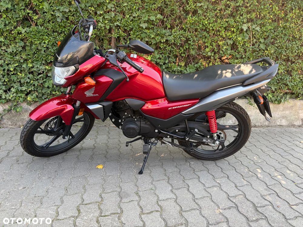 Honda CBF - 1
