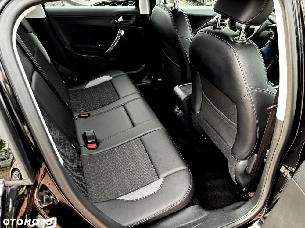 Peugeot 2008 120 VTI Allure - 17