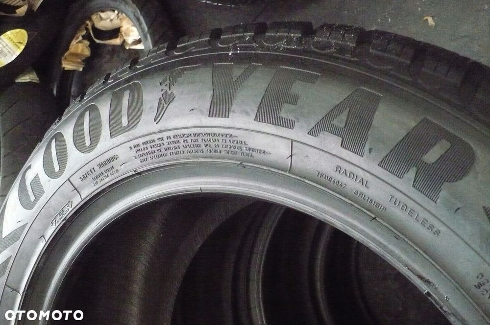 GOODYEAR Ultra Grip  SUV 4x4 255/55R18 NOWA 2022 - 3