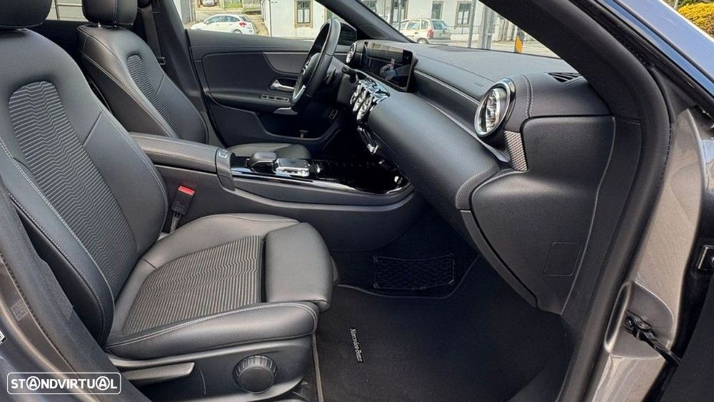 Mercedes-Benz CLA 200 - 17