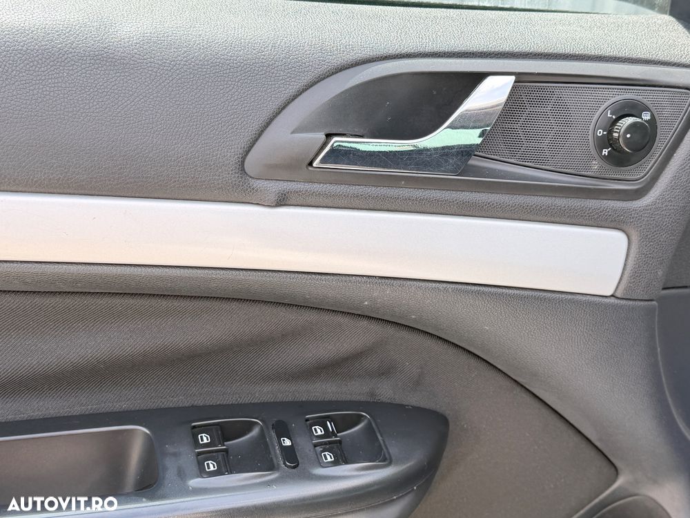 Skoda Octavia 2.0 TDI DPF Elegance - 28