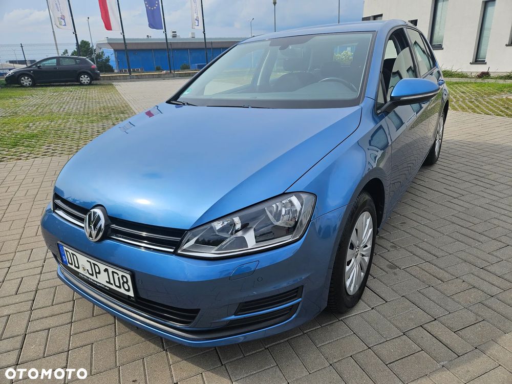Volkswagen Golf - 16