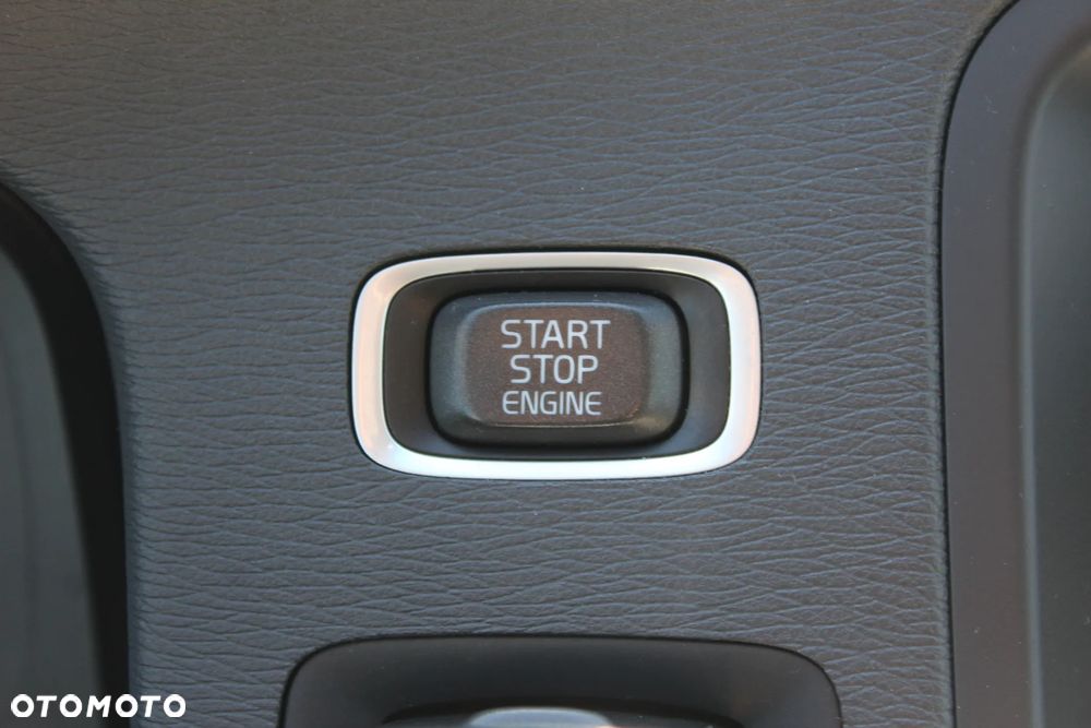 Volvo S60 T3 Summum - 34