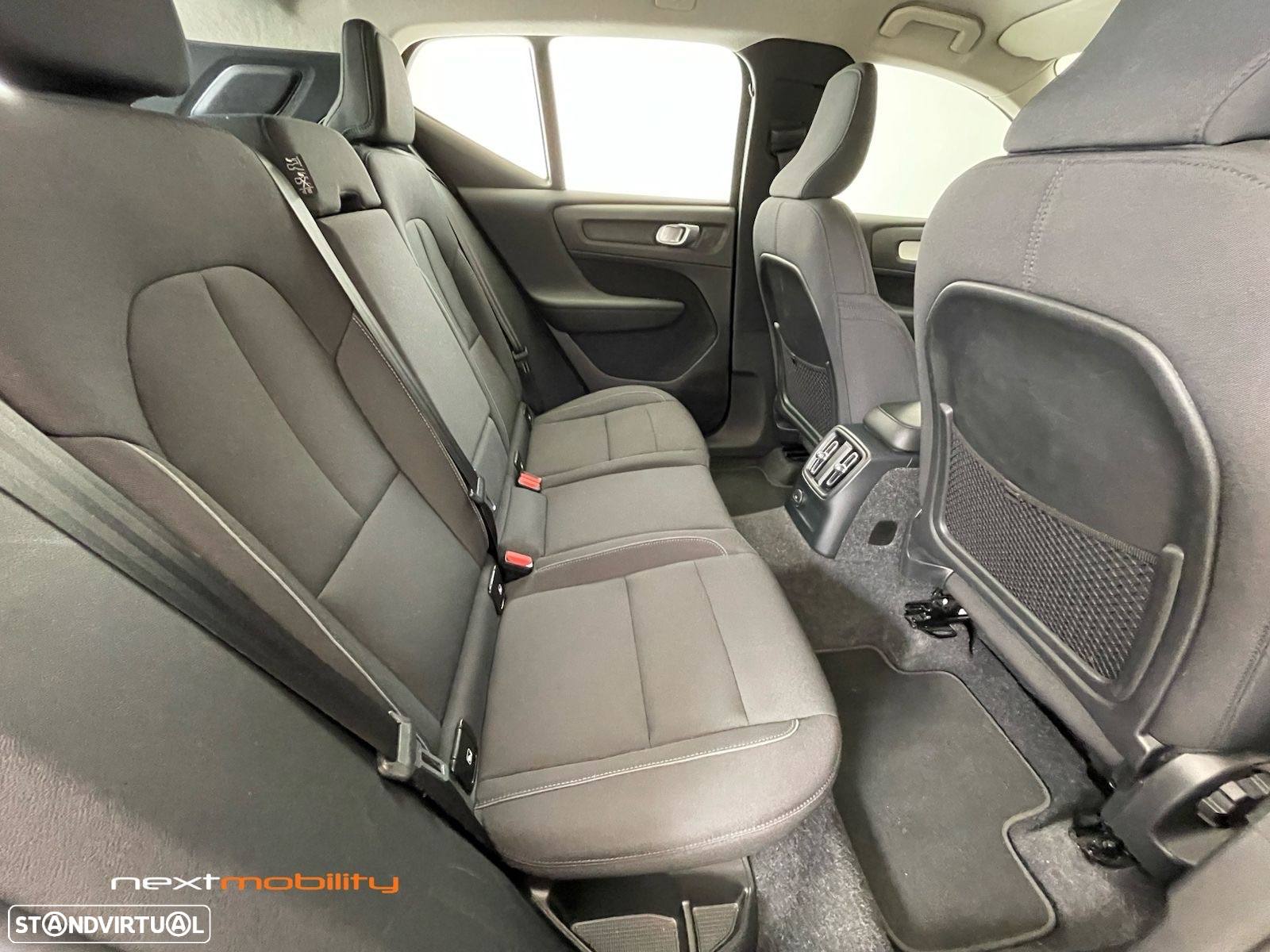 Volvo XC 40 1.5 T4 PHEV Inscription Expression - 14