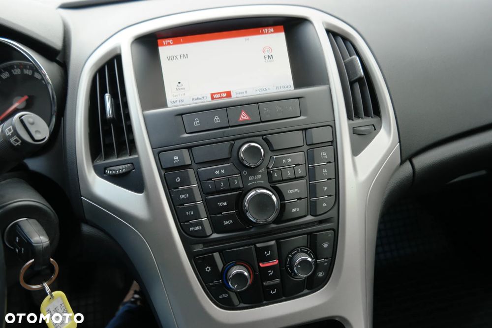 Opel Astra - 25