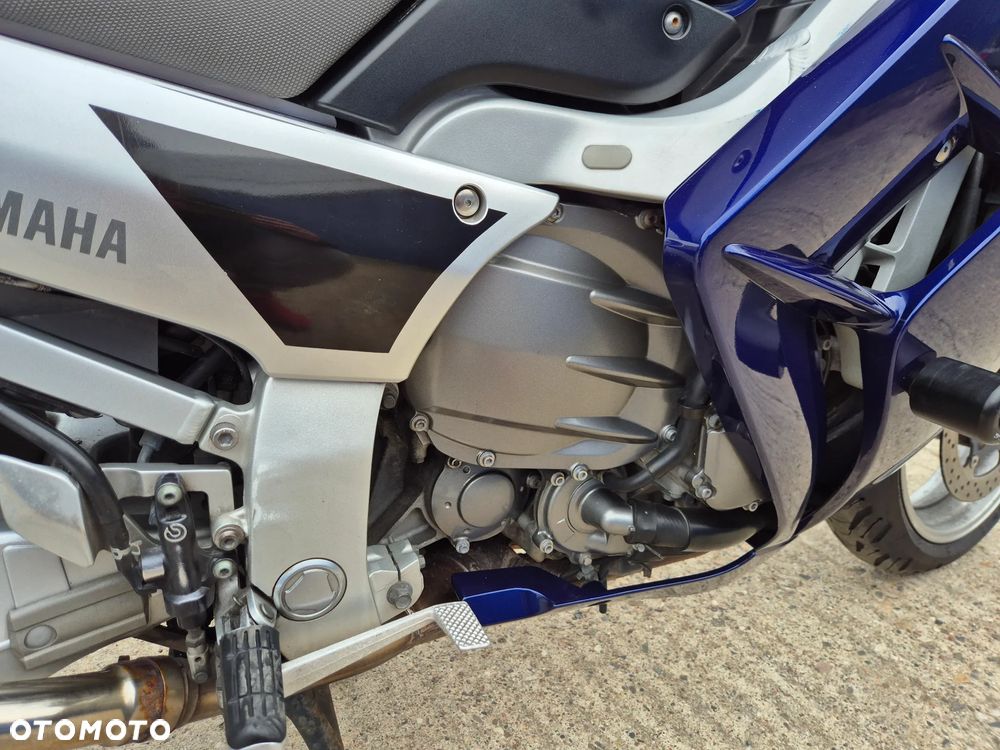 Yamaha FJR - 14