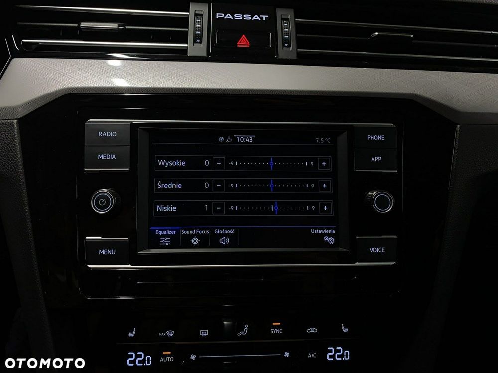 Volkswagen Passat Variant - 30