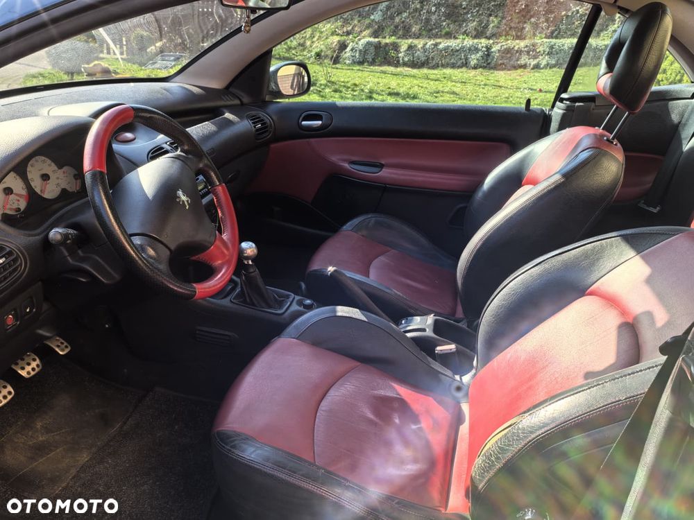 Peugeot 206 CC 2.0 Euro3 - 11