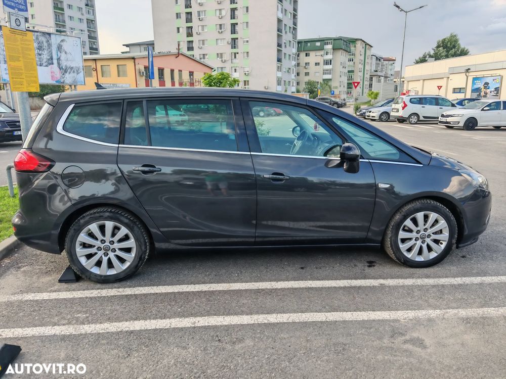 Opel Zafira Tourer 2.0 CDTI Automatik Style - 24