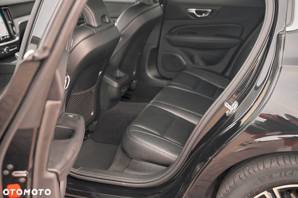 Volvo S60 T4 Inscription - 21