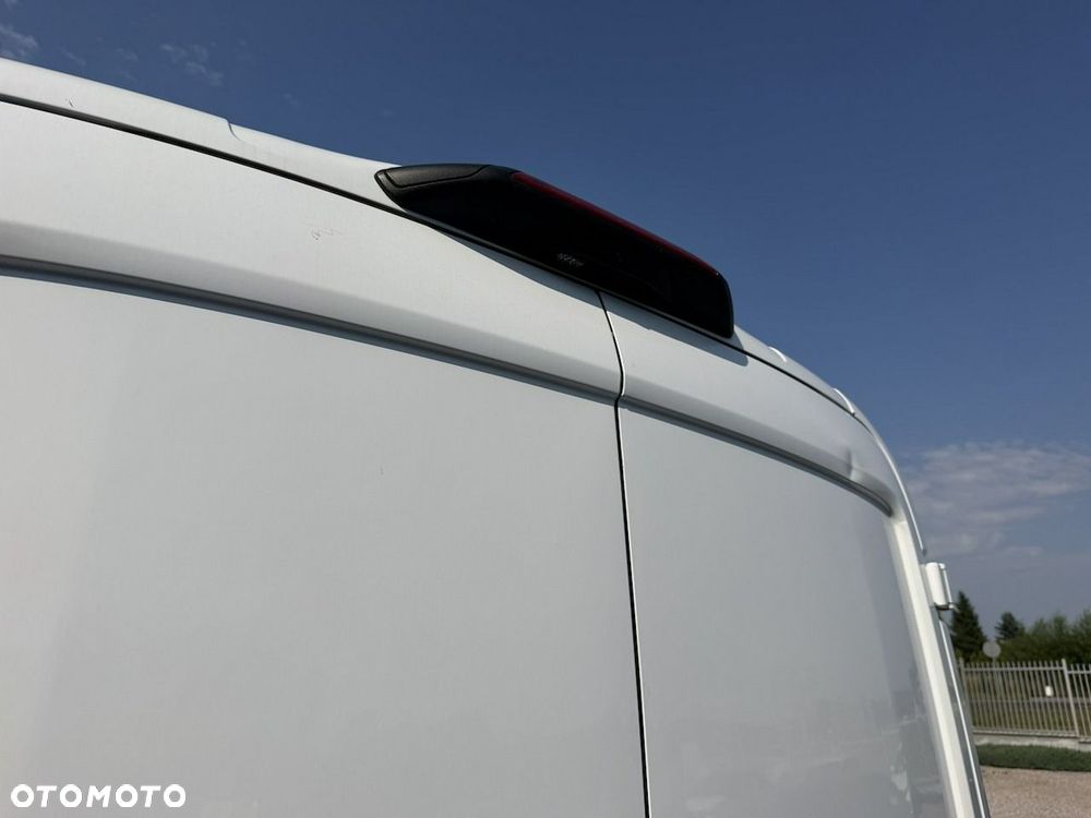 Ford Transit - 24