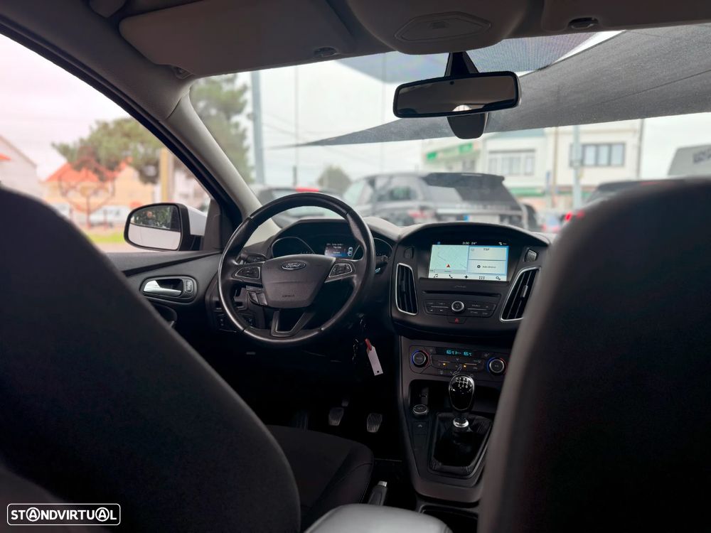 Ford Focus SW 1.5 TDCi Trend ECOnetic - 18