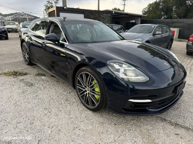 Porsche Panamera Sport Turismo - 9