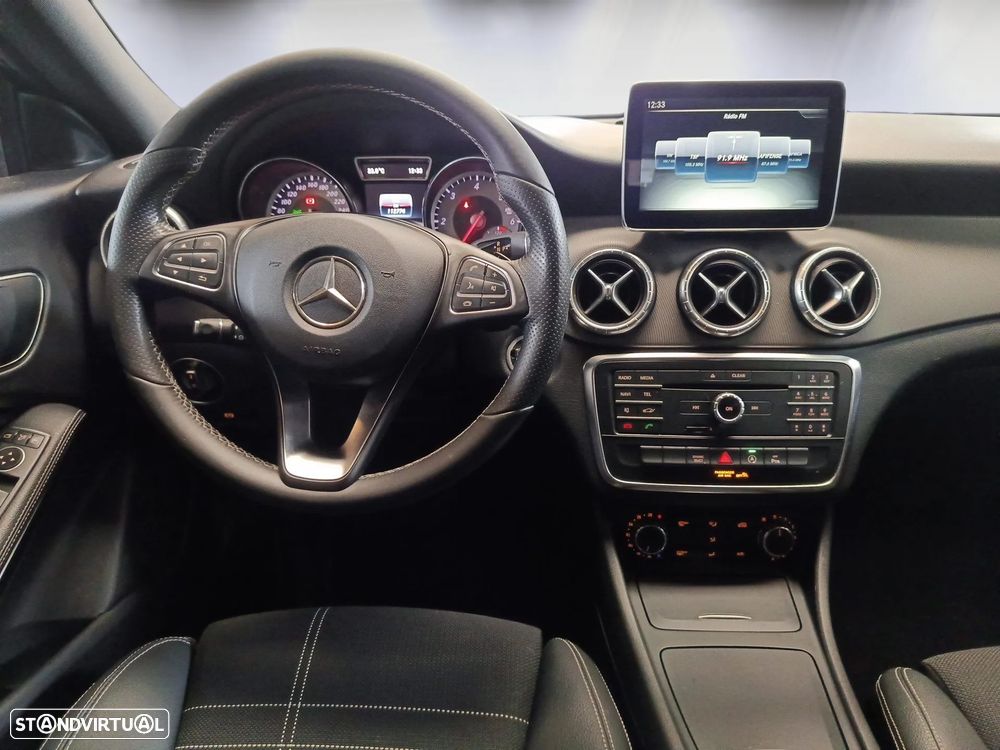 Mercedes-Benz CLA 200 d Shooting Brake Urban Aut. - 18