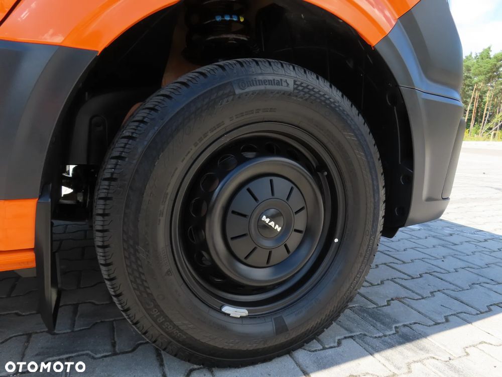 MAN TGE 3.180 4Motion 4x4 2.0 TDI 177 KM Automat 8-Mio Biegowy Blaszak Furgon L4H2 Rozstaw Osi 4490 mm Drzwi Przesuwne Z Obu Stron FULL OPCJA WYPOSAŻENIA HAK 3000 Kg WZMACNIANY Stan Wizualny I Techniczny JAK NOWY Gotowy Dostępny OKAZJA POLECAM - 12