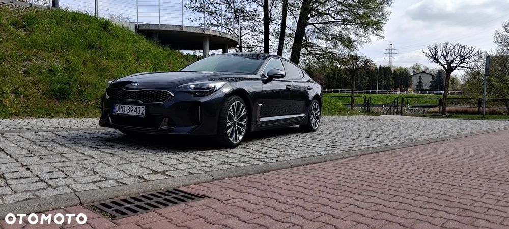 Kia Stinger 2.0 T-GDI GT Line - 11