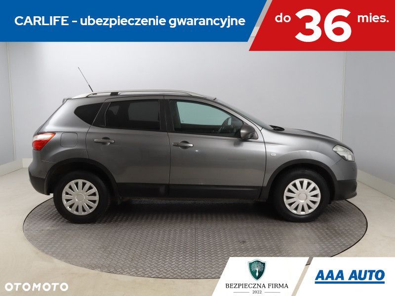 Nissan Qashqai - 8