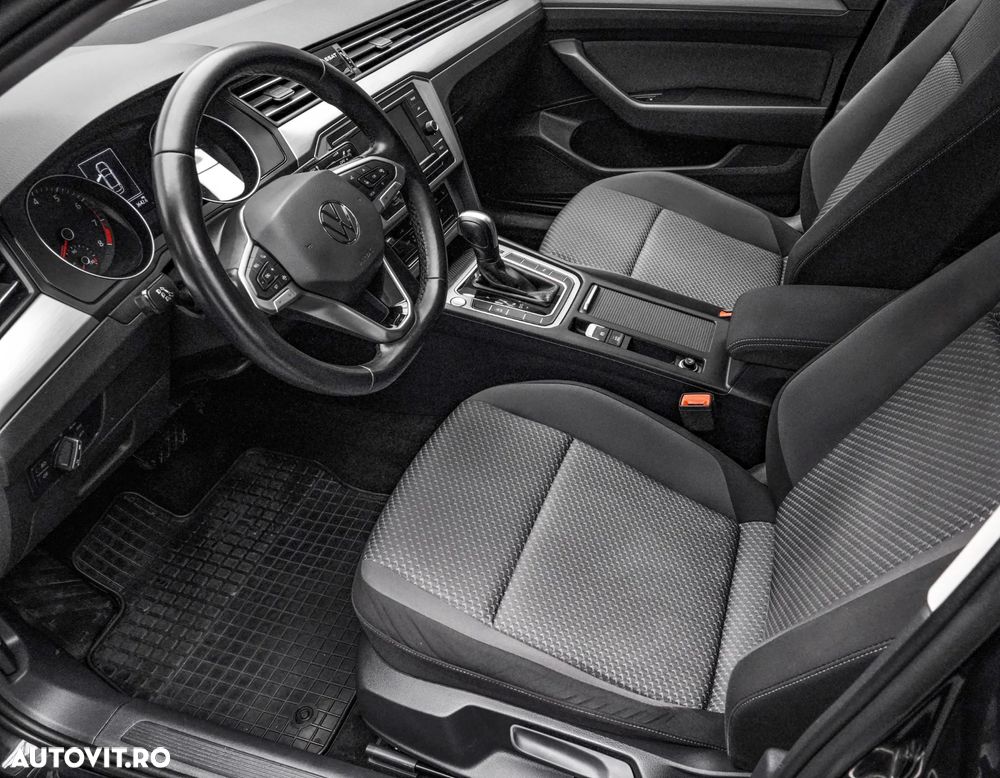 Volkswagen Passat 2.0 TDI DSG Comfortline - 11