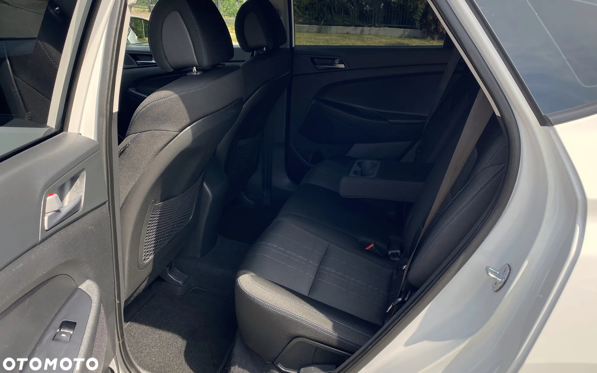 Hyundai Tucson 1.6 GDi 2WD Select - 23