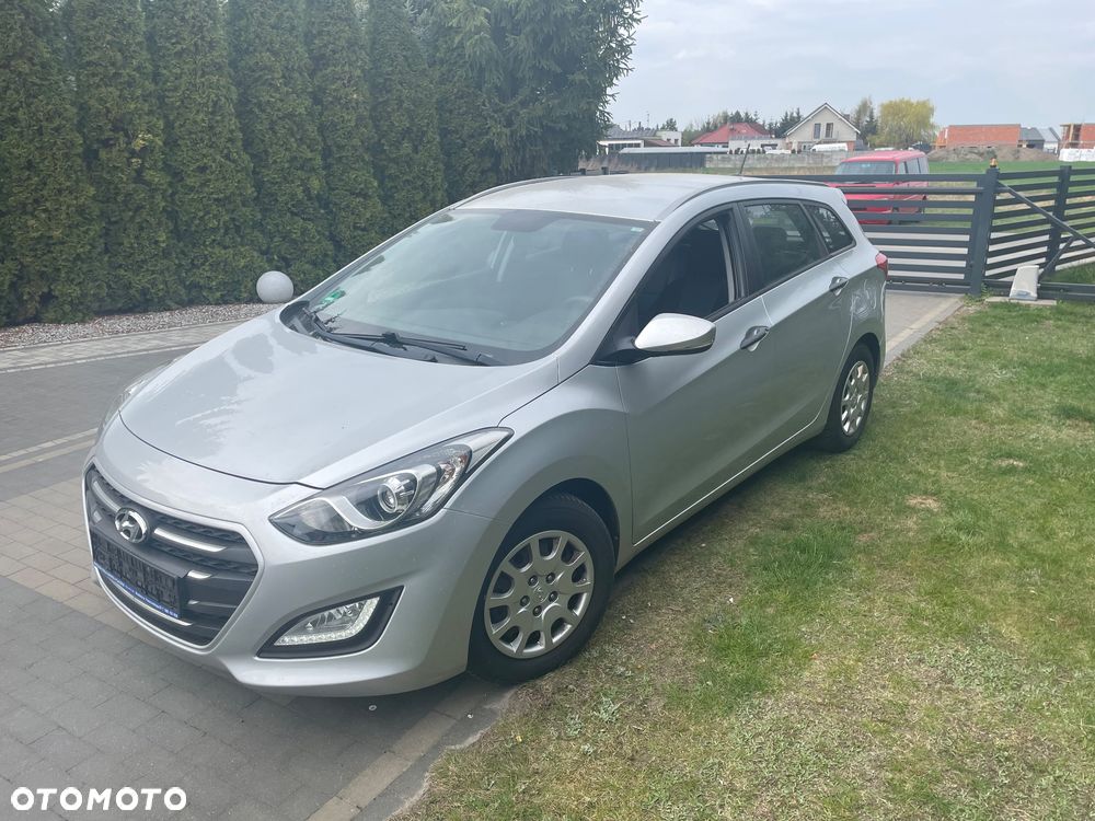 Hyundai i30 1.4 Premium - 1