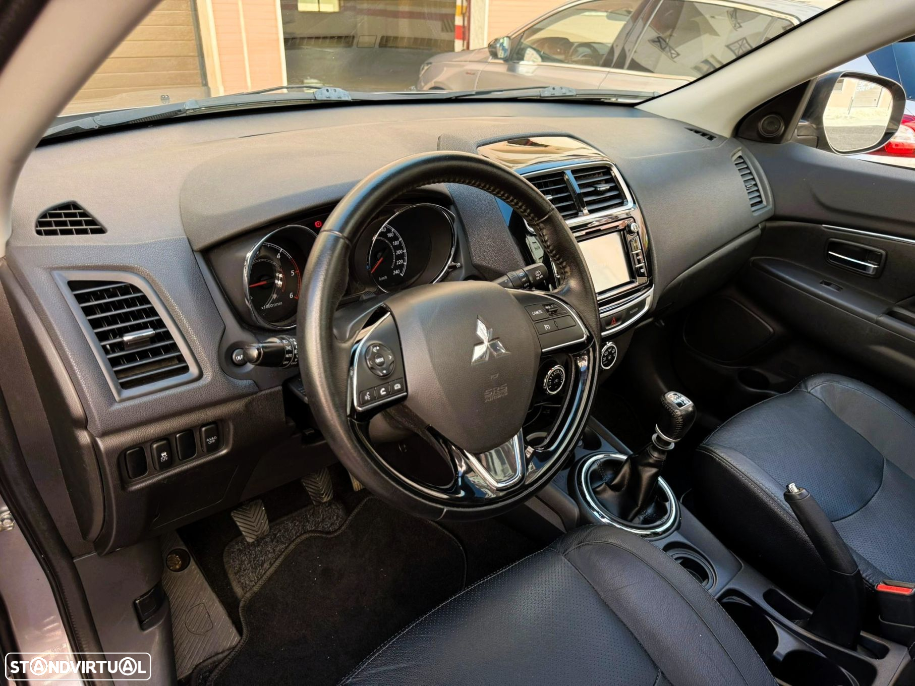Mitsubishi ASX 1.6 DI-D Instyle Connect Edition - 9