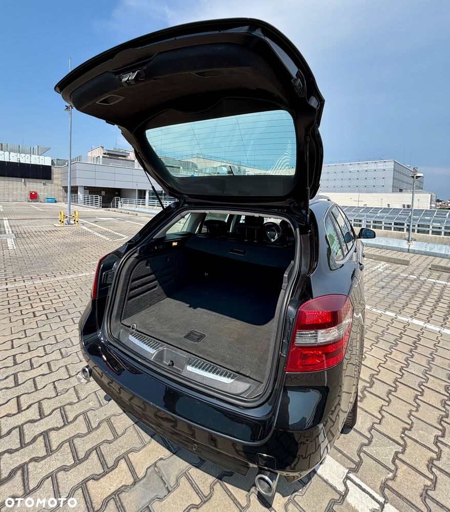 Renault Laguna 2.0 dCi Initiale - 35