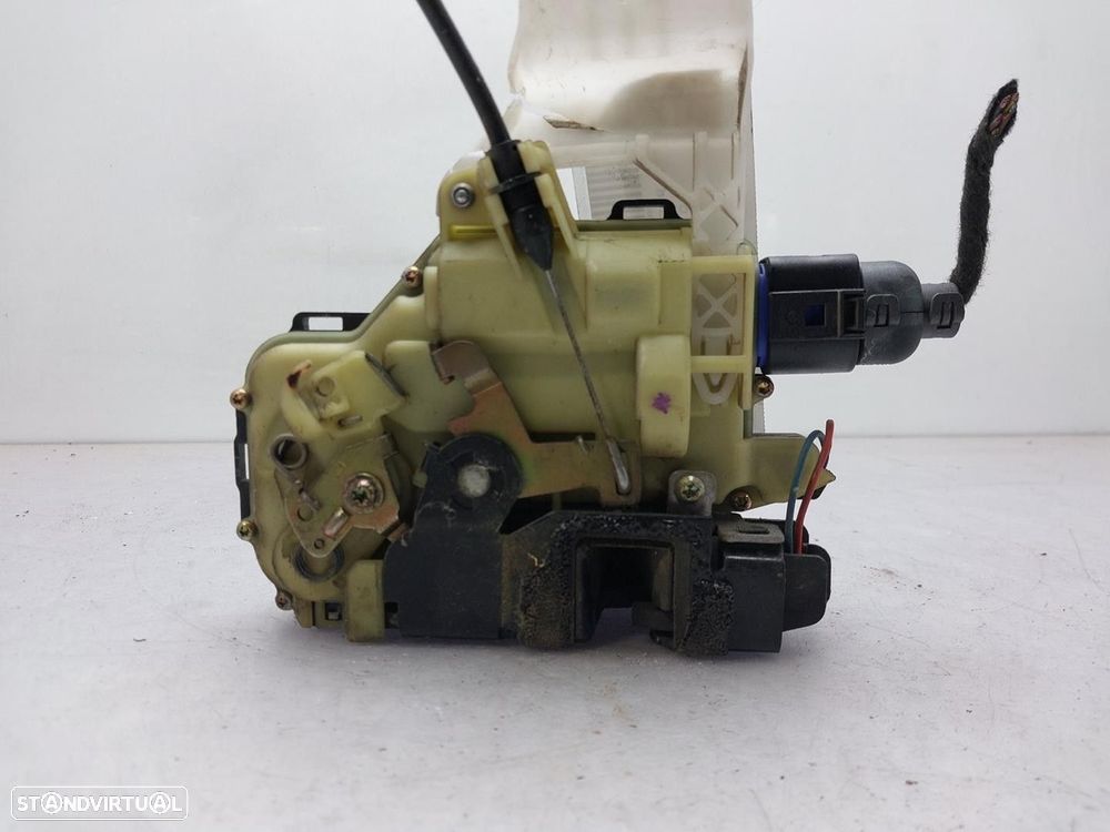 FECHADURA PORTA FRONTAL ESQUERDA VOLKSWAGEN POLO 2005 -3B1837015AM - 2