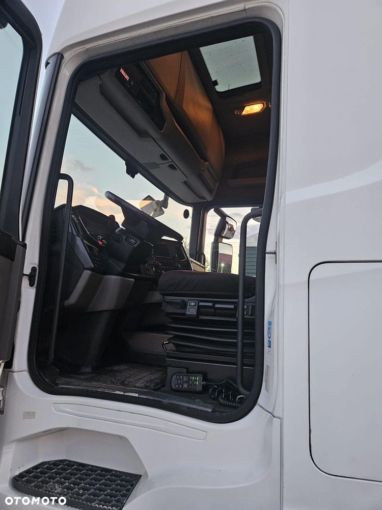 Scania R410 AUTOMAT / Low Deck / RETARDER - 9