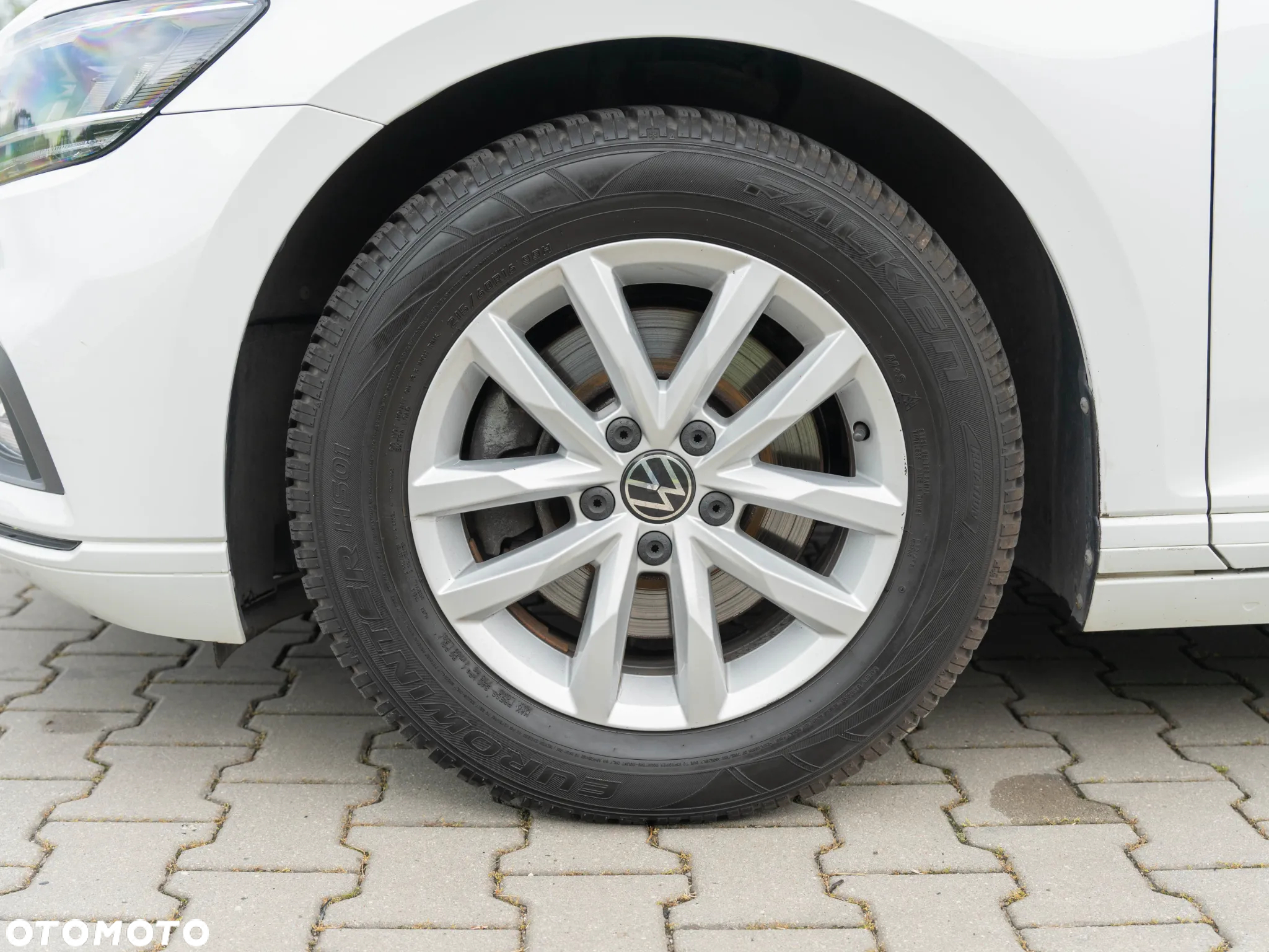 Volkswagen Passat 1.5 TSI EVO Elegance - 13