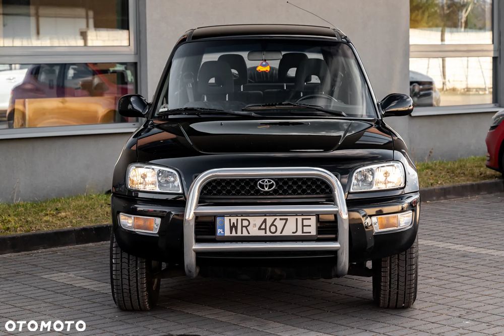 Toyota RAV4 2.0 Special - 25