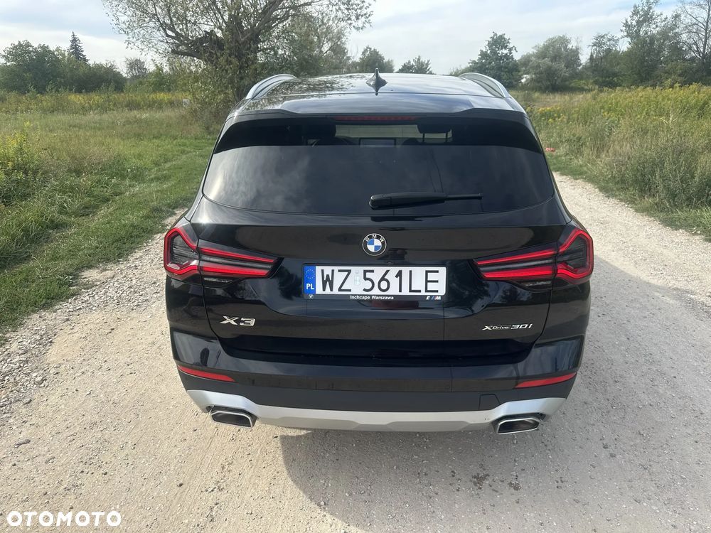 BMW X3 xDrive30i Luxury Line sport - 5