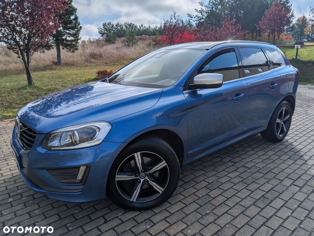 Volvo XC 60 D4 Drive-E R-Design Momentum - 4