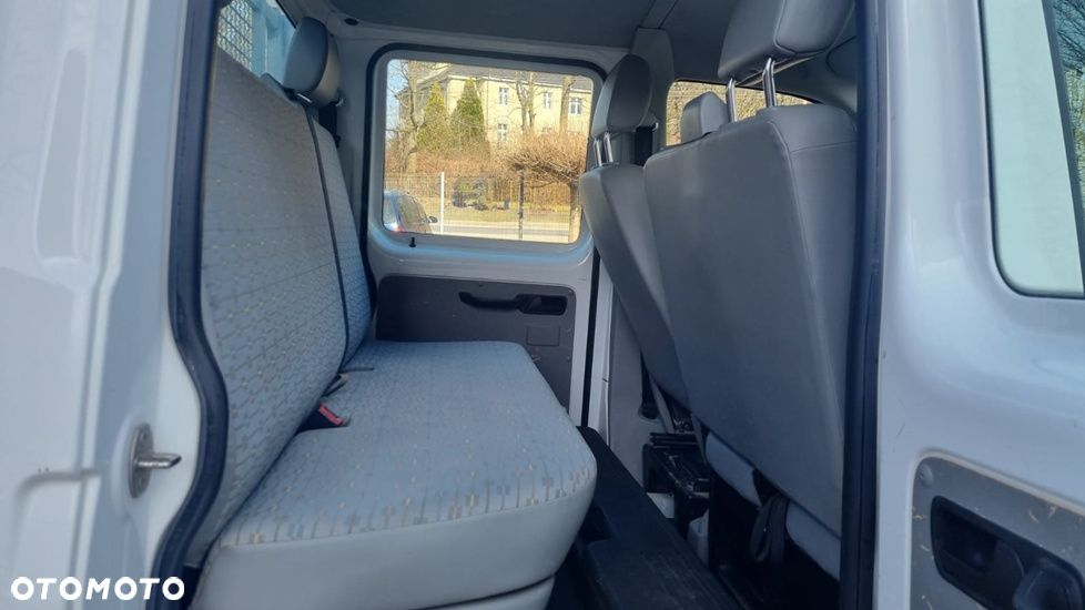 Volkswagen T5 DOKA LIFT - 11