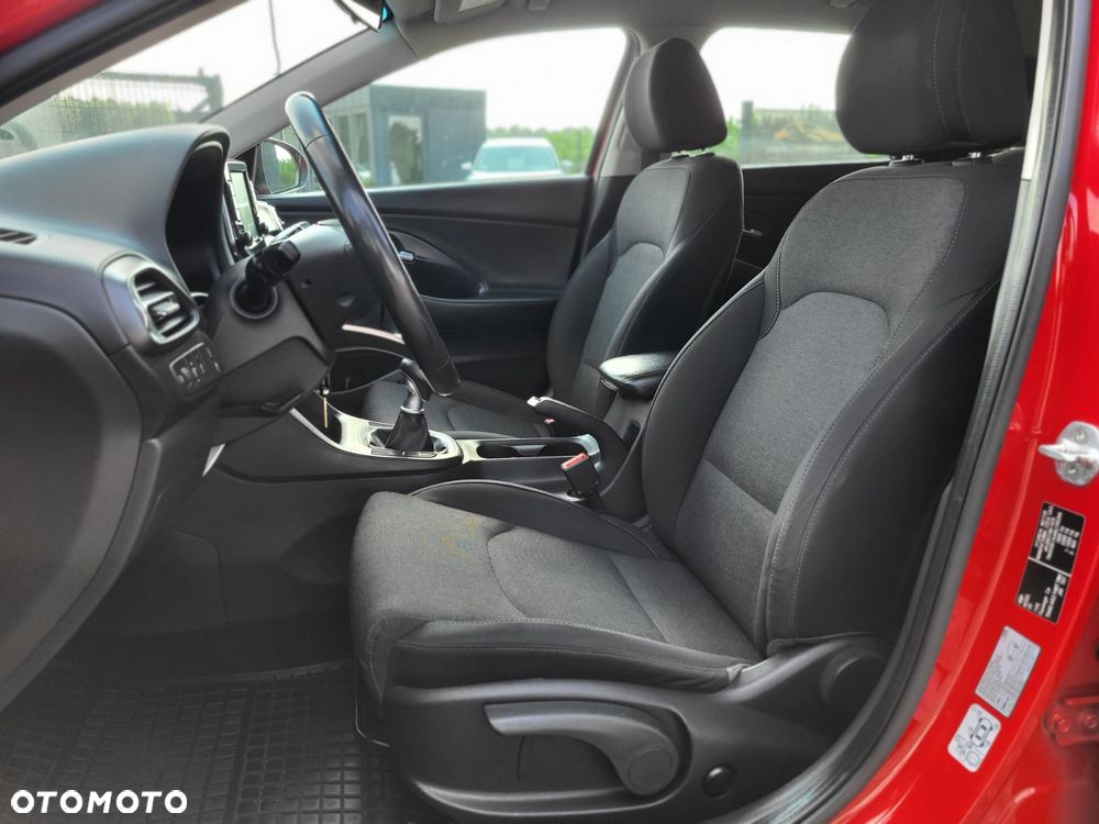 Hyundai i30 1.6 D Comfort - 9
