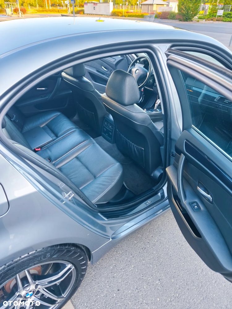 BMW Seria 5 - 22