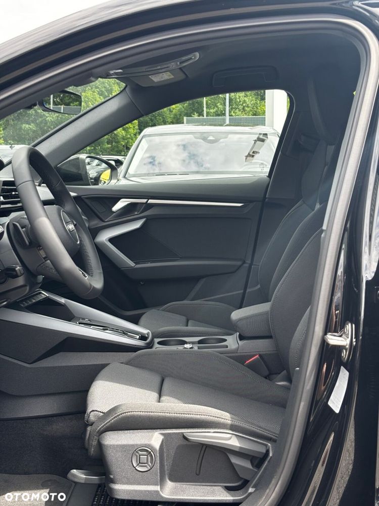 Audi A3 Sportback - 17