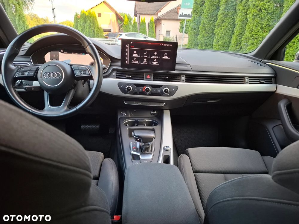 Audi A4 Avant 35 TDI mHEV Advanced S tronic - 2