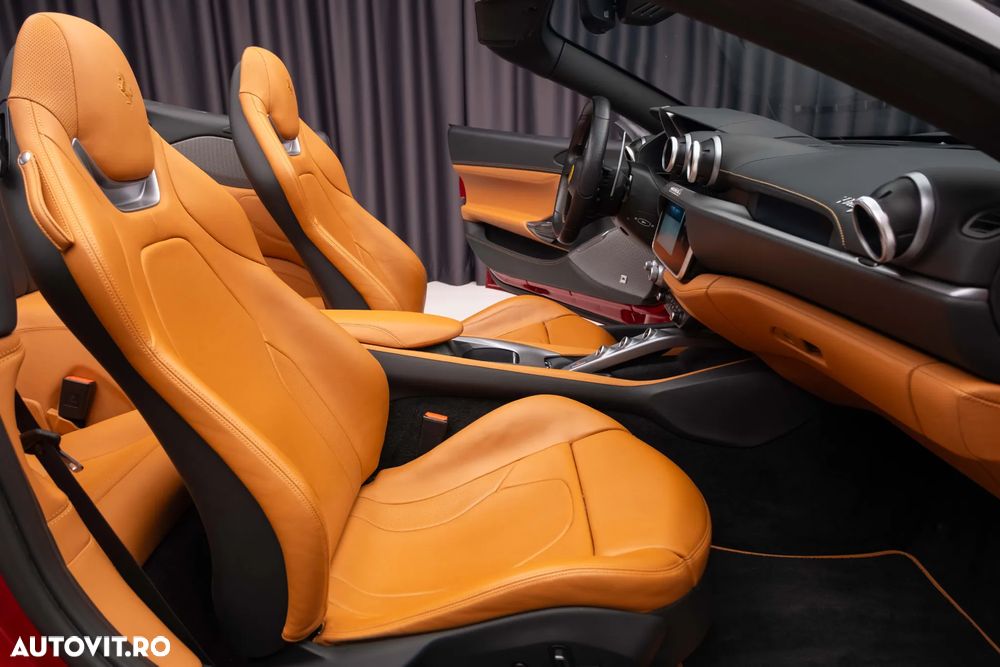 Ferrari Portofino - 38