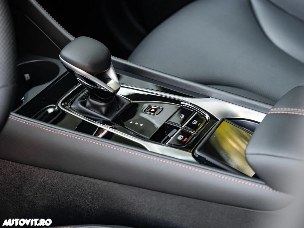 MG HS 1.5 T-GDi 7AT PHEV Exclusive - 24