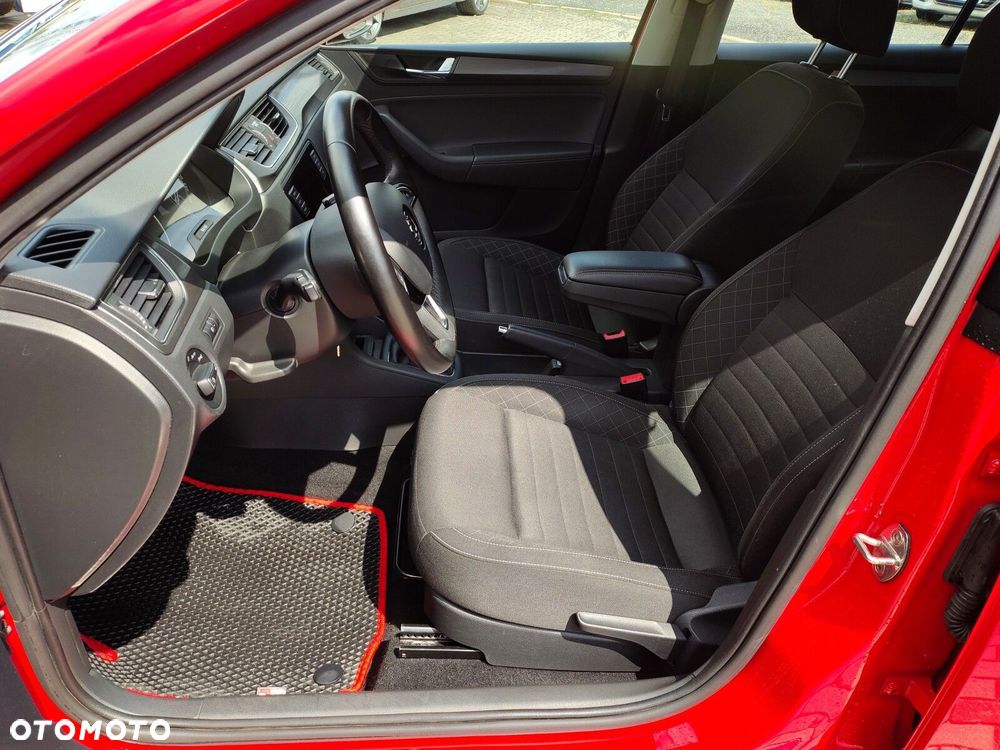 Skoda RAPID Spb 1.0 TSI Ambition - 17