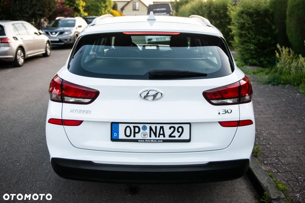 Hyundai i30 1.6 CRDI DCT Style - 13