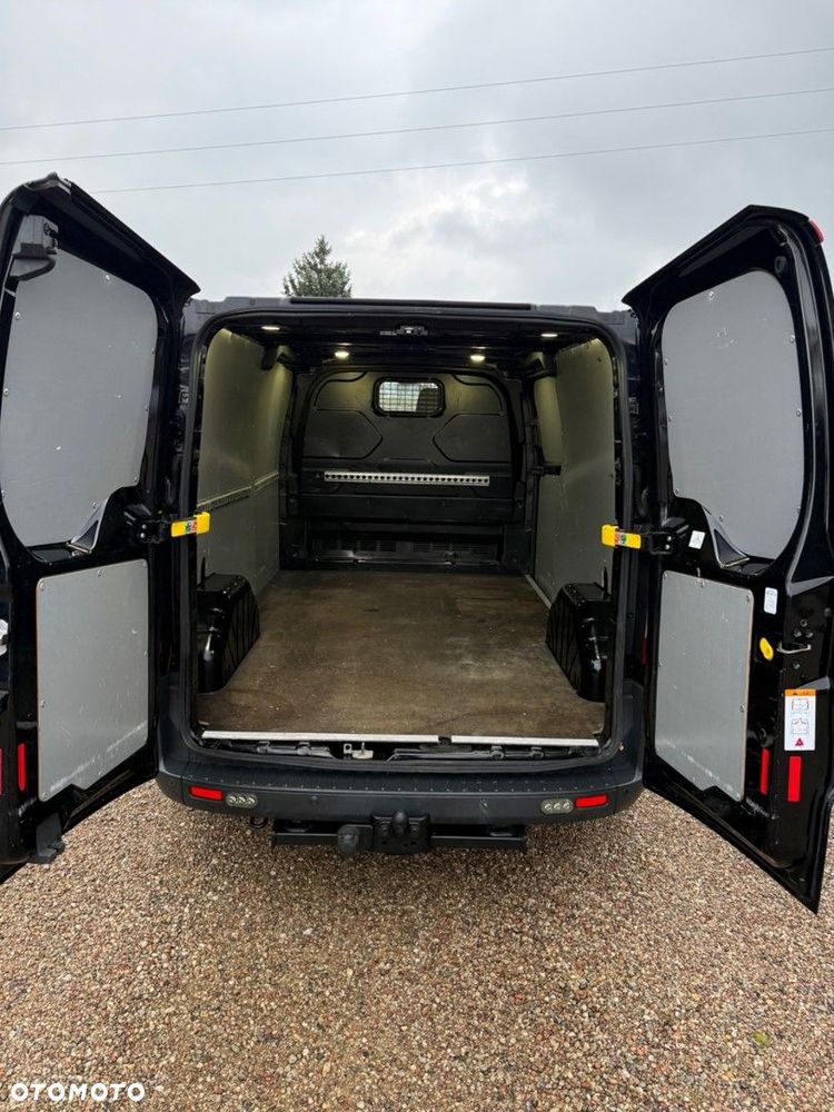 Ford Transit Custom - 21