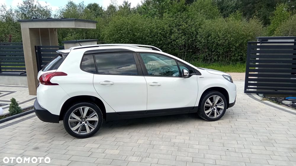 Peugeot 2008 82 VTI Active - 12