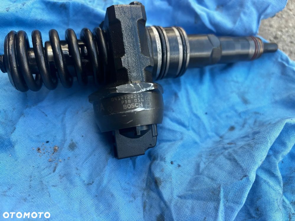Pompowtryskiwacze VW, Audi 1.9-2.0 TDi nr 0414720215 - 2