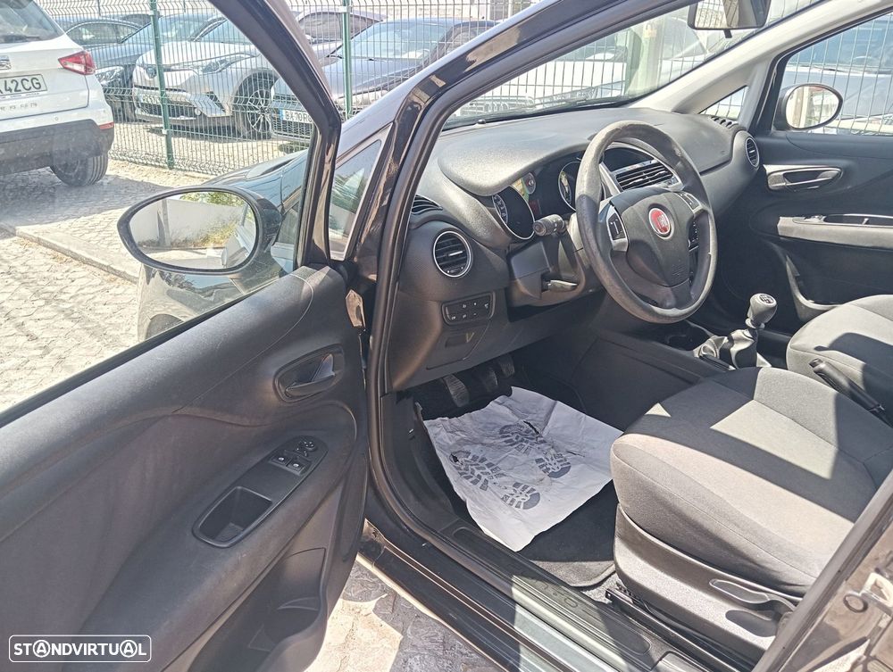 Fiat Punto 1.2 Lounge S&S - 6