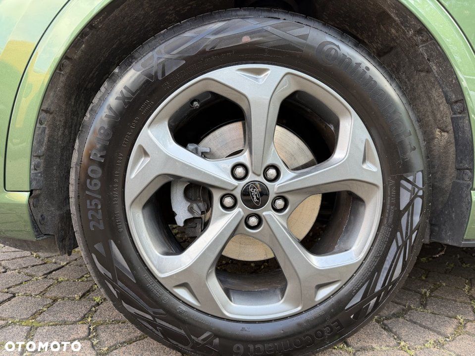 Ford Kuga - 9