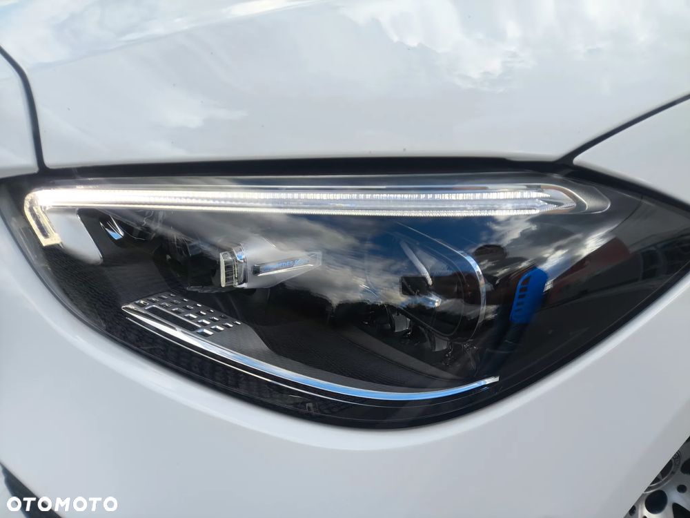 Mercedes-Benz Klasa C 200 d mHEV Avantgarde - 38