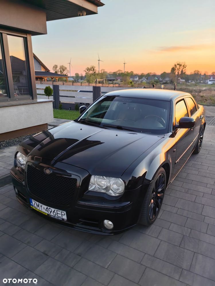 Chrysler 300C - 15